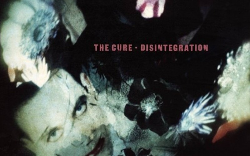 THE CURE  HOLDING YOU CLOSE - DESINTEGRATION 30TH ANNIVERSARY  3